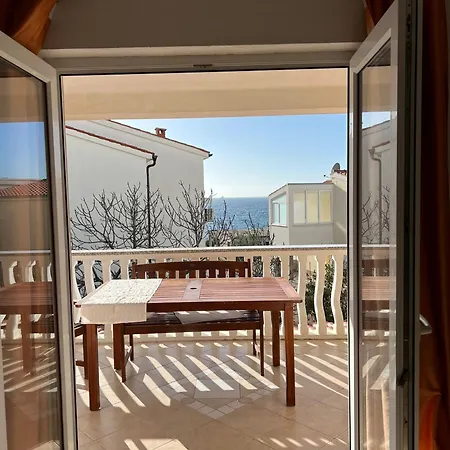 Ivica M. Apartamento Rogoznica (Sibenik-Knin)