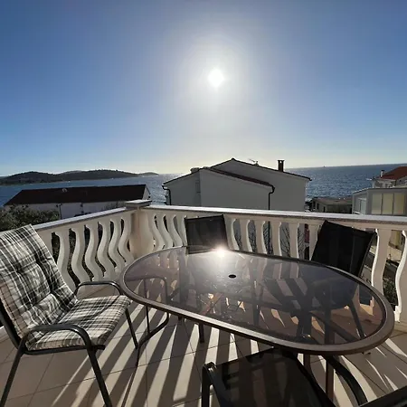 Apartment Ivica M.