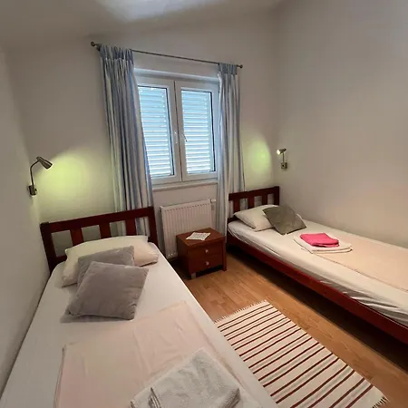 Ivica M. Apartamento