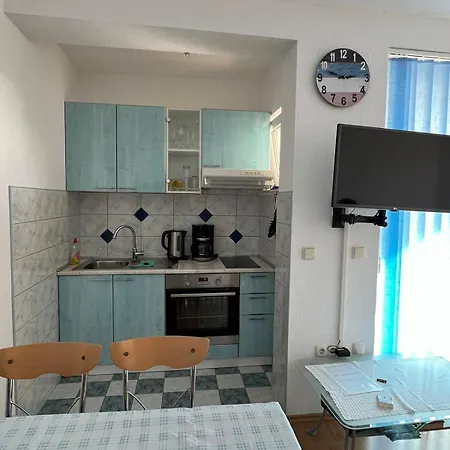Ivica M. Apartman Rogoznica