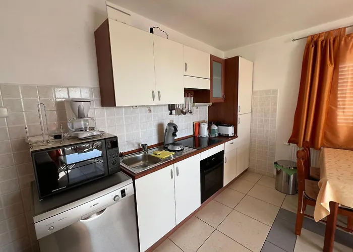 Ivica M. Apartman Rogoznica (Sibenik-Knin)